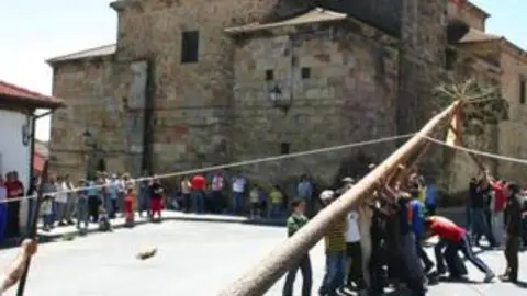FOTOPINGADACABREJAS_325x487