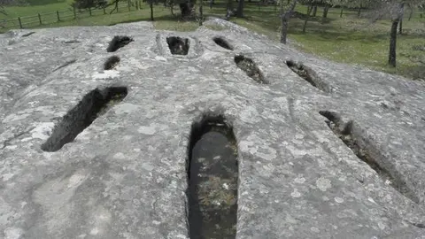 necrópolis_640x480