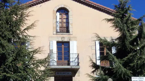 FACHADABIBLIOTECA