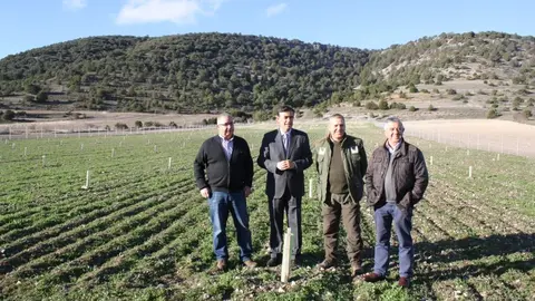 VISITA PLANTACIÓN TRUFERA CABREJAS 2-12-2014