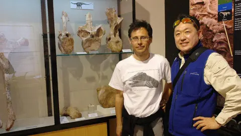 FOTOMJUSEODINOSAURIOS