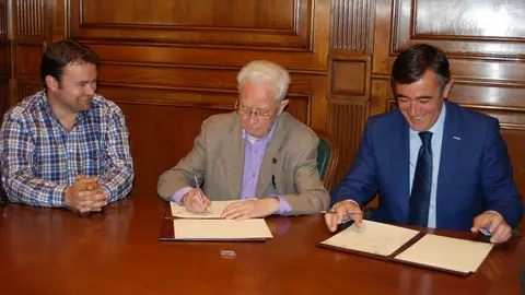 convenio_dipsoria-federacion_casas_soria_junio_2015