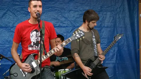 12118850_558809107599618_3889597922183575163_n