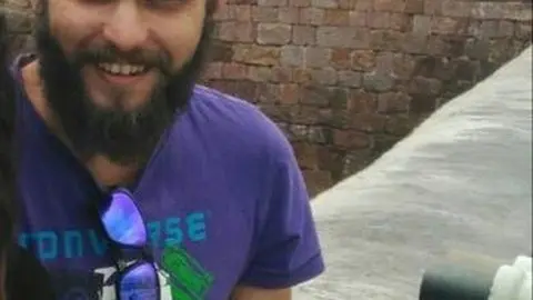 6A4E540B-C052-3FB1-8DF9405FE7864EF3