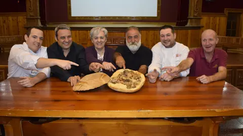 43386606_2126293384088671_8029761218971435008_o