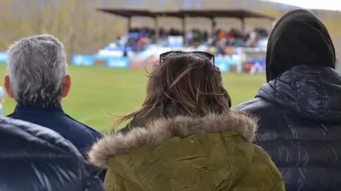 PUBLICO DETRAS BURGOS PROMESAS CONTRA SALAS