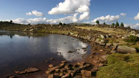 LAGUNA HELADA DE URBIÓN