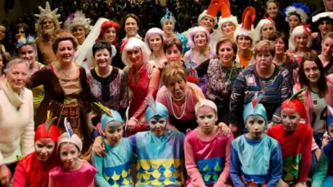 Una de las representaciones de ADEMUS en Salas de los Infantes