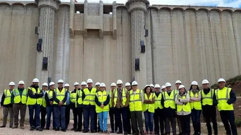 Responsables de la Presa de Castrovido
