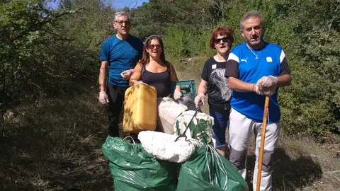 b21618be-acdd-4085-a915-3e28d259e594