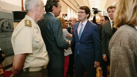Visita Mañueco