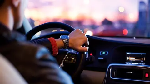 Accesorios esenciales que debes llevar siempre en tu coche