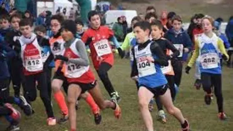 cross 4