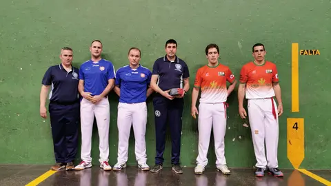 Azpiri y  Peñas contra Cabrerizo II e Irazustabarrena