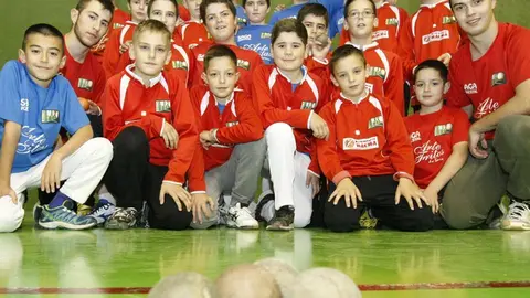 NENES DEL CLUB DE PELOTA URBION