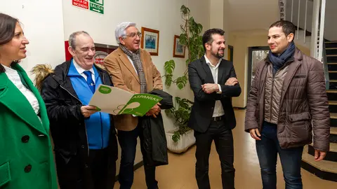 Luis Tudanca durante su visita a Aspanias en Salas de los Infantes. Fotografías: Beatriz Montero
