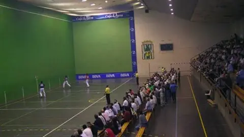 covaleda_fronton_500i-500xXx80