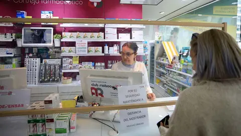 FARMACIA CON MAMAPARA