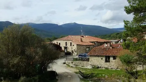 6 GRANDE