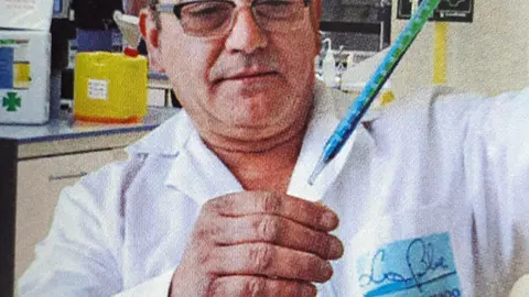 24 ARRRIBA IZQUIERDA