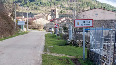 Entrada al pueblo de Huerta de Arriba. Fotografía: Beatriz Montero