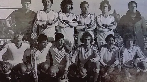 FOTO PLANTILLA DEL SALAS