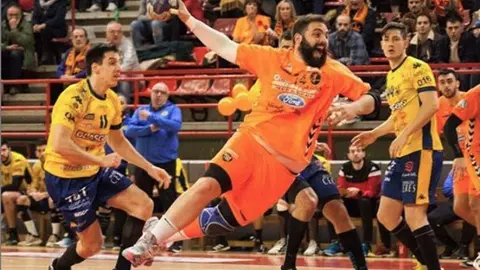 785de8bb-c4ef-00dc-d67d7f69f89521b7