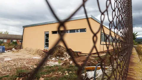 Estado actual del nuevo edificio del instituto de Salas. Fotografía: Beatriz Montero