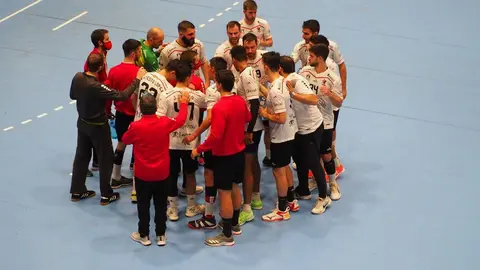 864d0227-ec99-9cda-165a1921f857c2e9