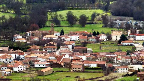 Pueblo de Valdeavelano.