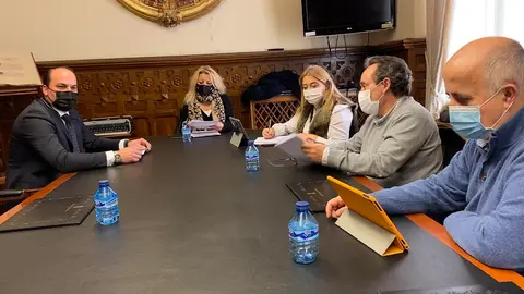 Reunión previa a la Comisión de Planes 09 12 20 - copia