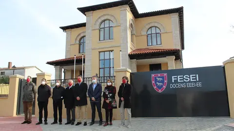 Visita de las obras finalizadas de las antiguas escuelas de Hontoria
