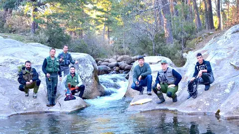 Miembros de la Asociación Pesca Pinares