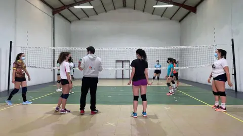 v