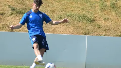 662x372a_30183436marcos-gil