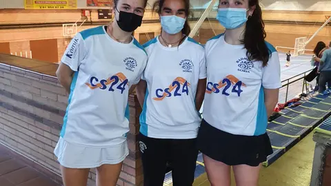 DANIELA, ISABEL Y ANA