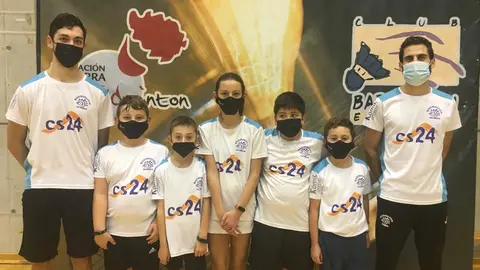 JUGADORES DEL C.B. SORIA EN ESTELLA