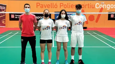 VICTOR, DANIELA, ANA Y JAVIER