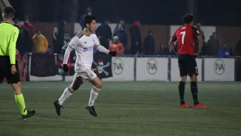 riki-gritando-el-gol