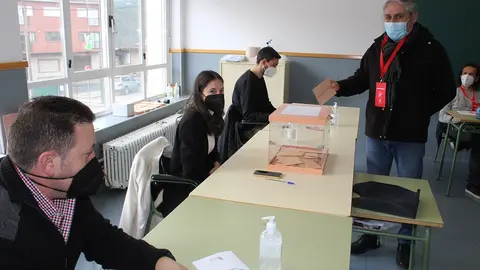 Votación alcalde de Navaleno 2