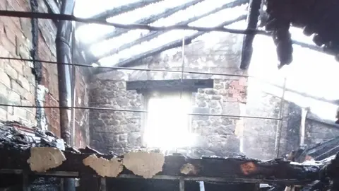 INCENDIO EN VINUESA 1