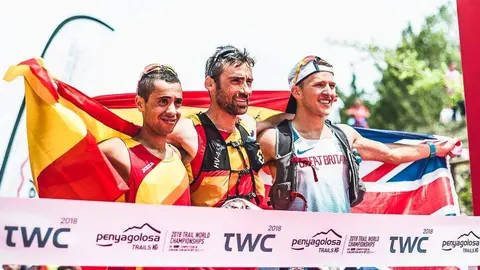 cristofer_clemente_y_luis_alberto_hernando._penyagolosa_trails_2018._diego_de_la_iglesia