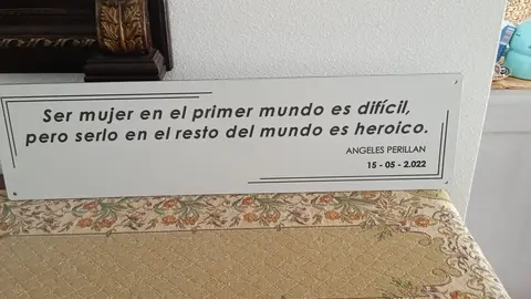 ESTATUA HOMENAJE A LA MUJER (4)