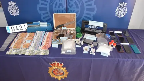 POLICÍA DROGAS