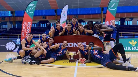 FeFYF4CXkAMxq6x-1024x712