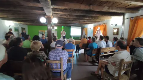 Primer encuentro en Monasterio de la Sierra