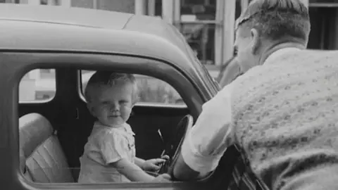 <p> Todo lo que su bebé necesita para los viajes en coche </p>