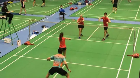 25badminton