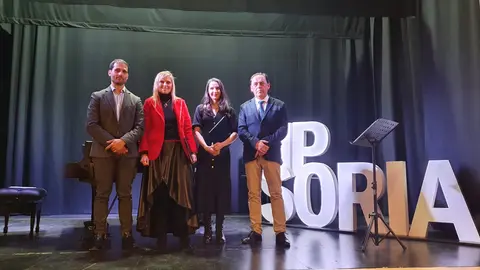 PREMIOS POESIA NAVALENO (2)