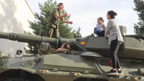 DEMOSTRACION DE VEHÍCULOS (6)